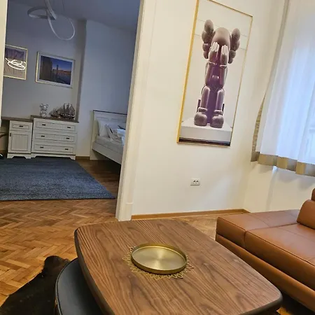 Daire Fors Downtown Lux Belgrad